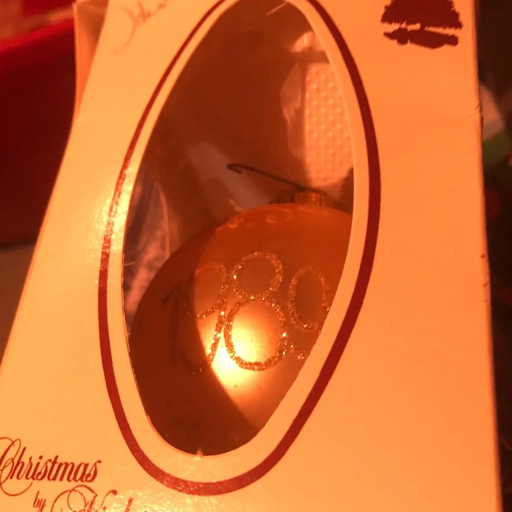 Gold '1980' Ornament Christmas Ball by